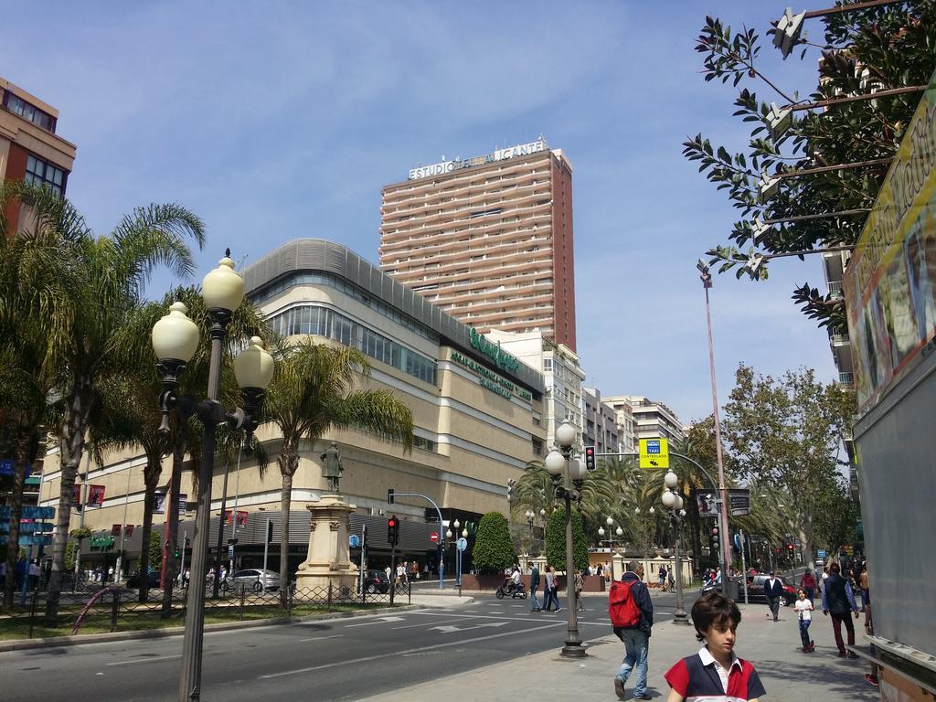 Suite International Alicante Esterno foto